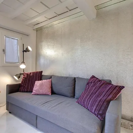 Victor By Mamo Apartment