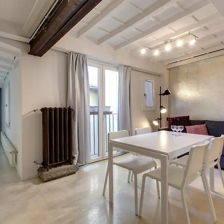 Victor By Mamo Apartment